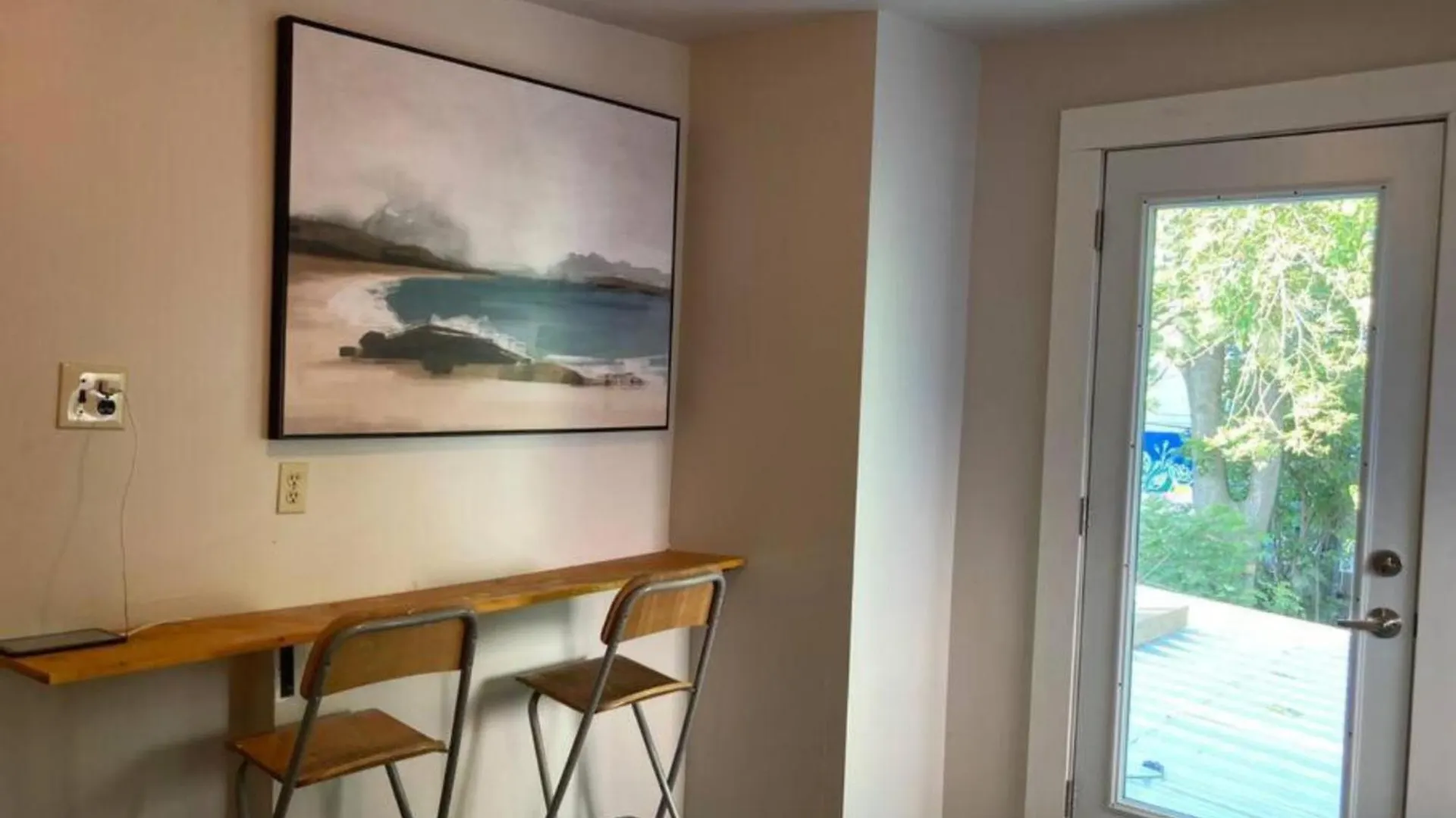 Holiday home Lovely Leslieville, Exploring Nature In The City Toronto